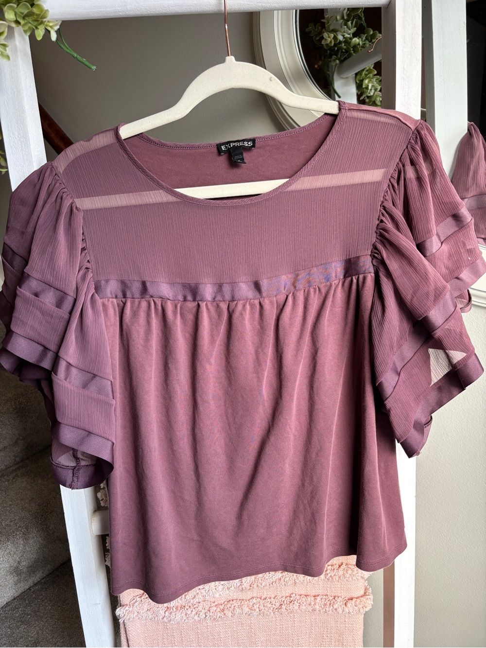 Express Mauve Ruffle Sleeve Blouse - Size M